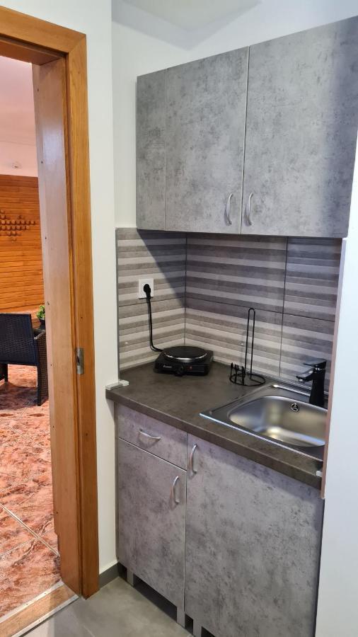 Heder Apartmanok Balatonfenyves Eksteriør billede