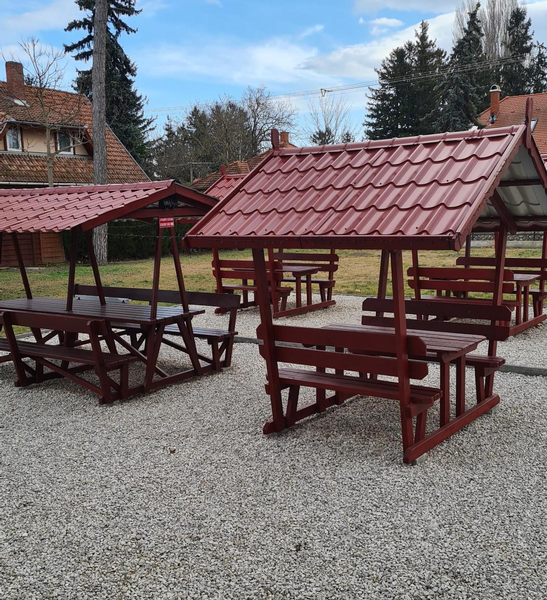 Heder Apartmanok Balatonfenyves Eksteriør billede